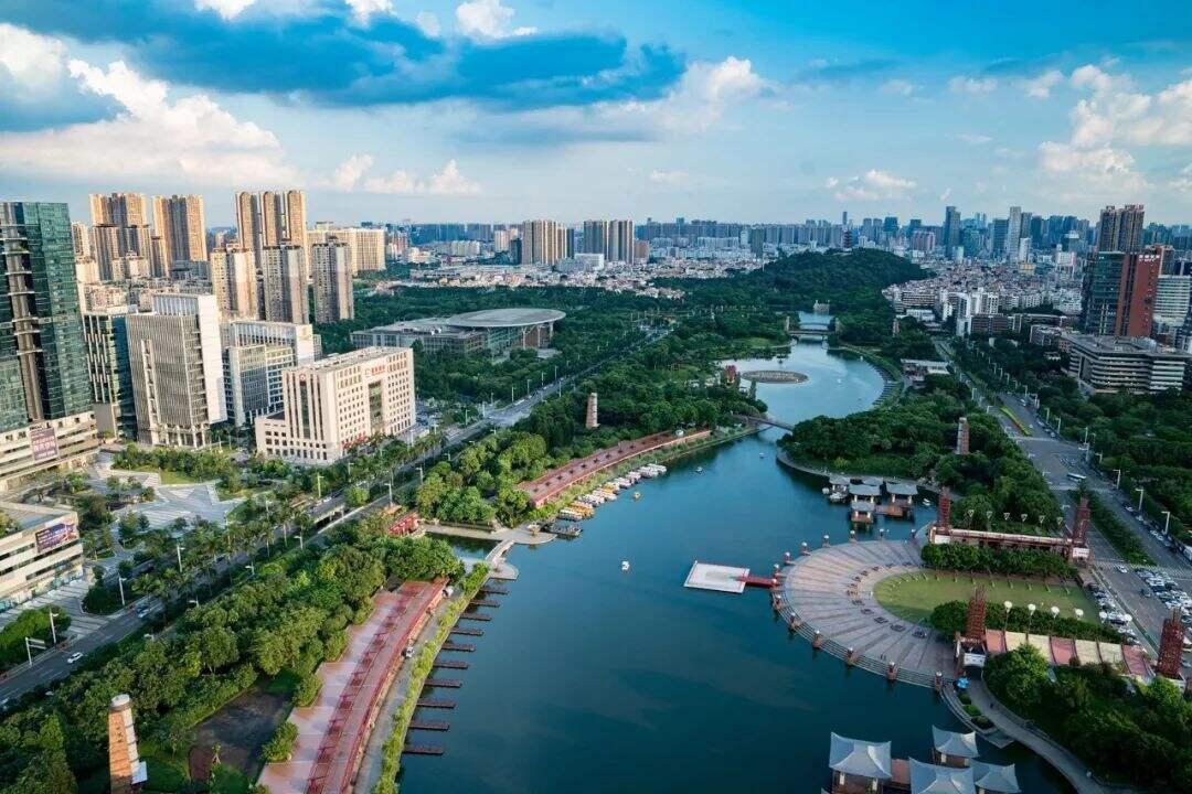 2025新澳門正版免費資本車，澳門正版免費資本車，未來趨勢與機遇