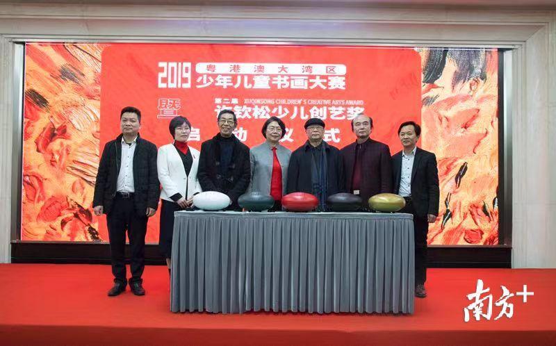2025新澳門正版免費(fèi)資本車297，澳門正版免費(fèi)資本車2025期揭曉